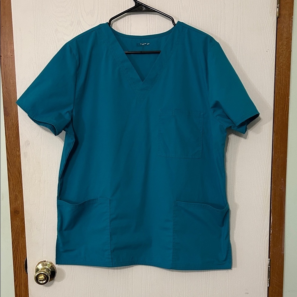 Scrubstar Aquamarine V-Neck Scrub Top Size Medium PTP 23” Length 27”